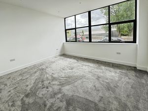 Bedroom- click for photo gallery